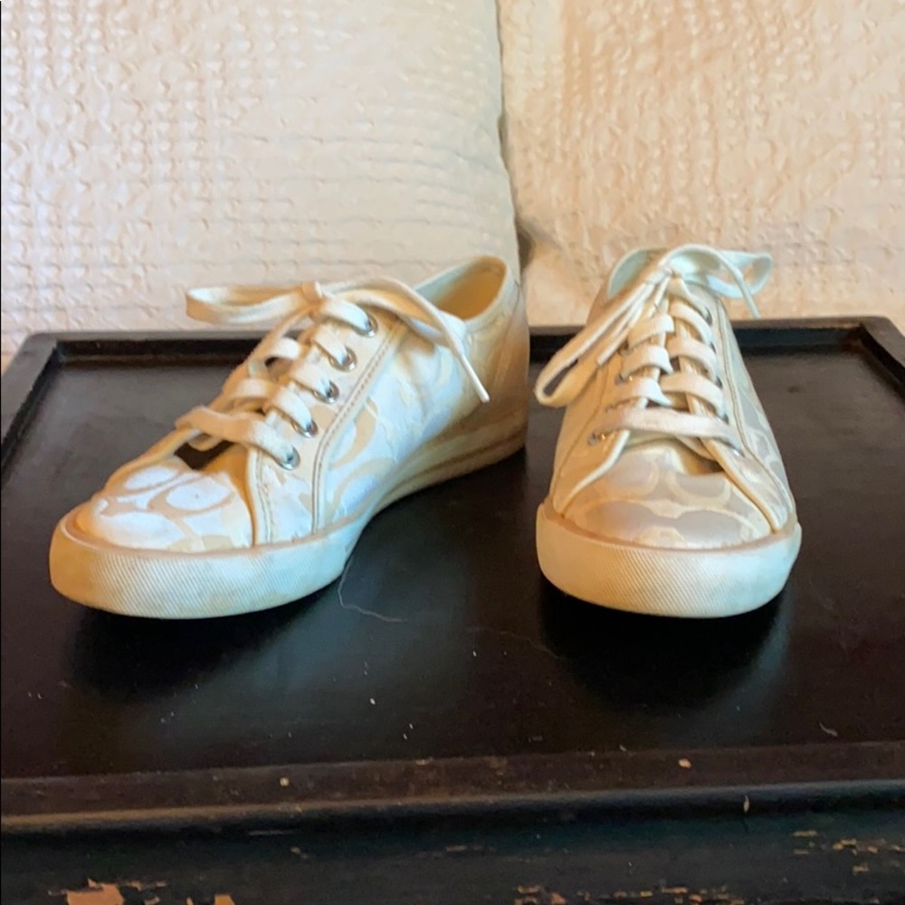 COACH white and beige ankle tennis shoes